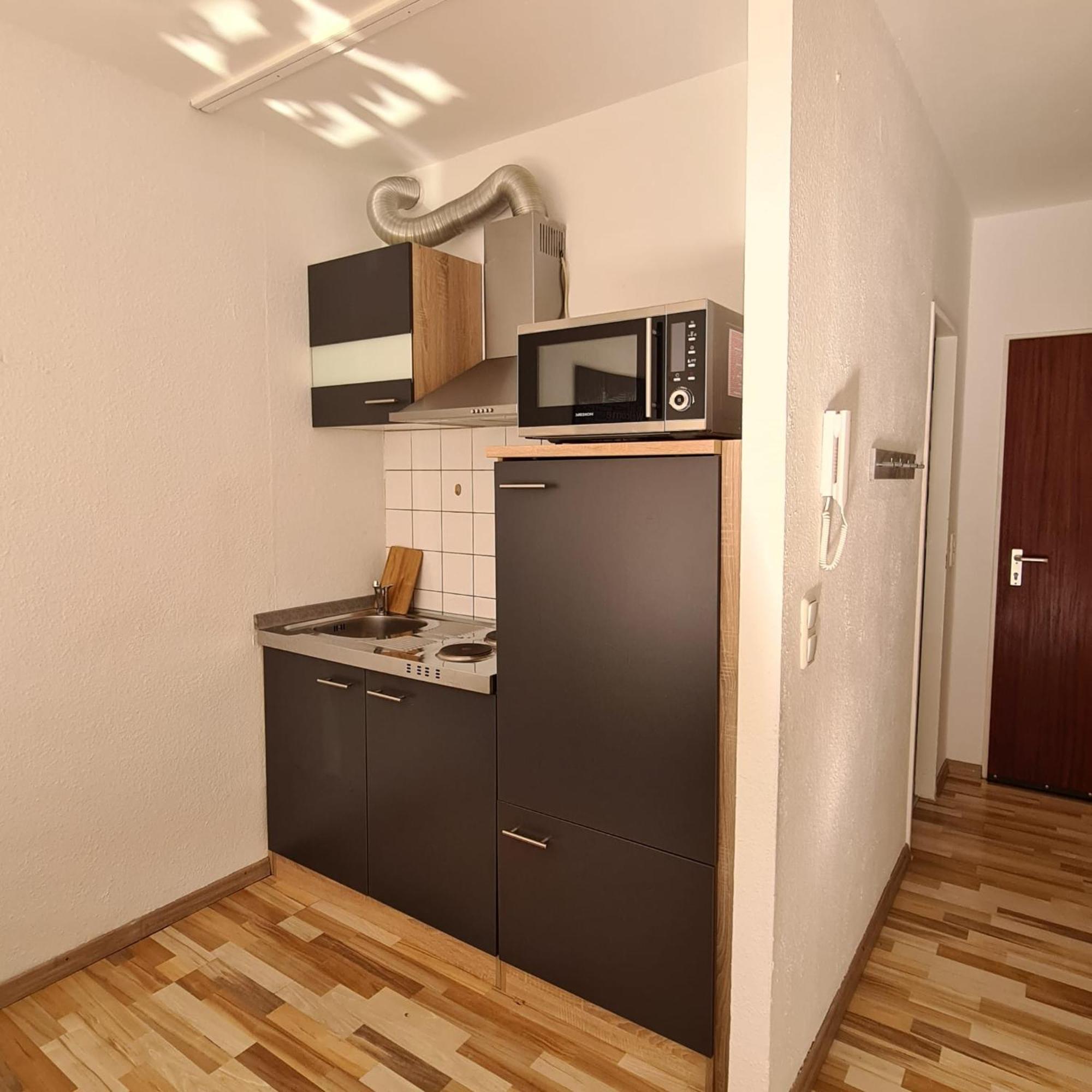 טרייר Zentrales Apartment Mit Balkon Und Parkplatz מראה חיצוני תמונה